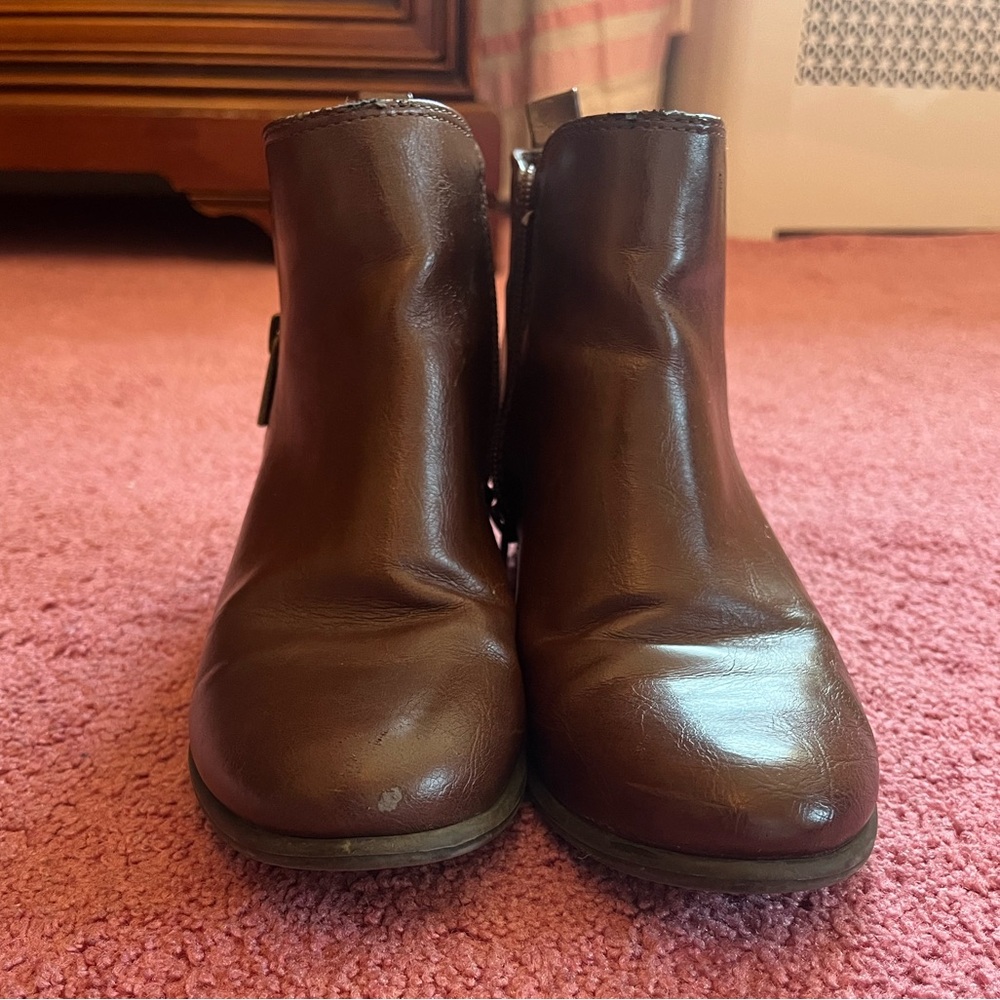 Unisa Brown Ankle Boots
